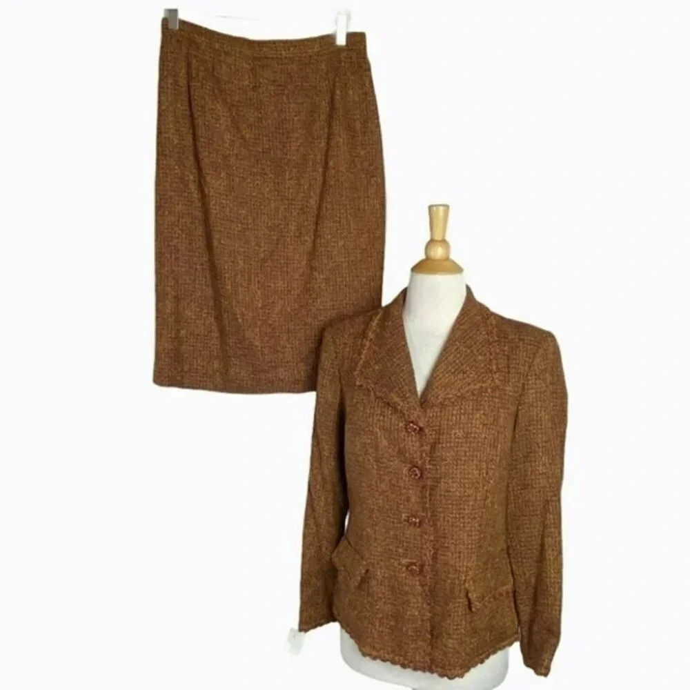 Ricki Freeman for Teri Jon 10 rich warm colors tweed skirt suit